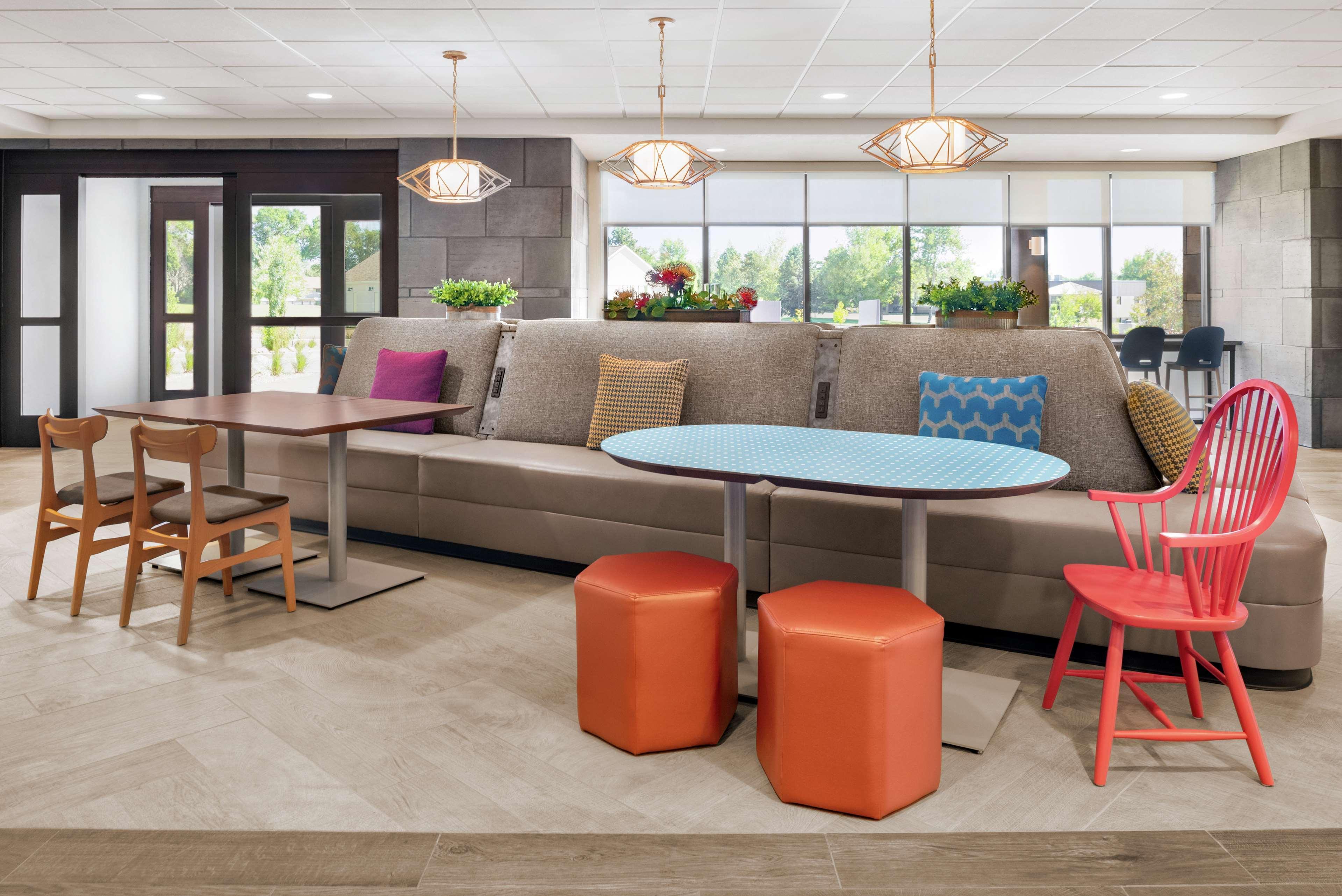Home2 Suites By Hilton Bismarck Exteriör bild