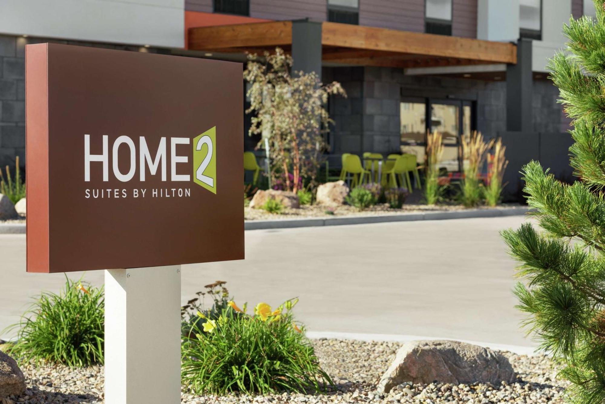 Home2 Suites By Hilton Bismarck Exteriör bild
